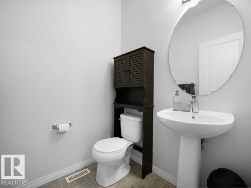 3101 Arthurs Crescent Sw, Edmonton, AB 