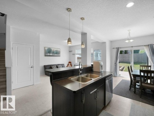 3101 Arthurs Crescent Sw, Edmonton, AB 