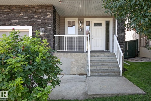 Front veranda - 5 Verona Crescent, Spruce Grove, AB 