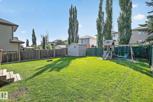 Large, fenced back yard - 5 Verona Crescent, Spruce Grove, AB 