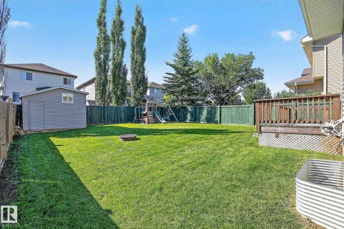 Large, fenced back yard - 5 Verona Crescent, Spruce Grove, AB 