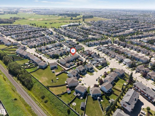 Expansive residential neighborhood with varied property sizes and rooflines - 1124 37A Avenue Nw, Edmonton, AB 