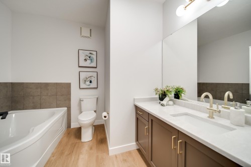 #228 10531 117 St Nw, Edmonton, AB 