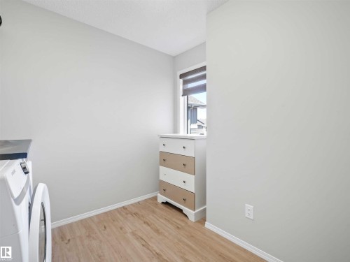 Additional content - 2435 12 Avenue Nw, Edmonton, AB 