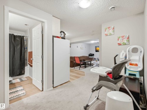 Additional content - 2435 12 Avenue Nw, Edmonton, AB 