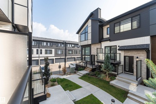 #17 1729 Keene Cr Sw, Edmonton, AB - Outdoor