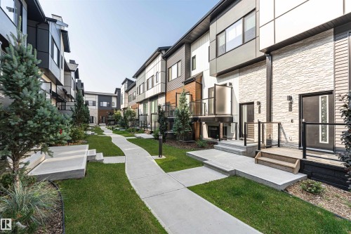 #17 1729 Keene Cr Sw, Edmonton, AB - Outdoor