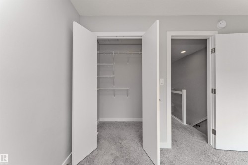 #17 1729 Keene Cr Sw, Edmonton, AB - Indoor Photo Showing Other Room