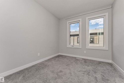 #17 1729 Keene Cr Sw, Edmonton, AB - Indoor Photo Showing Other Room