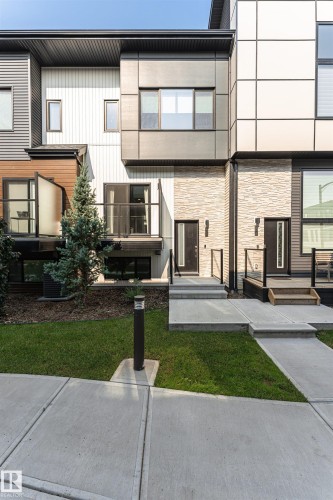 #17 1729 Keene Cr Sw, Edmonton, AB - Outdoor