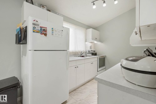 11828 & 11830 45 Street Nw, Edmonton, AB 