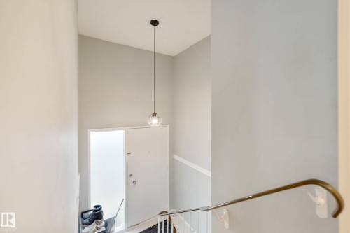 11828 & 11830 45 Street Nw, Edmonton, AB 