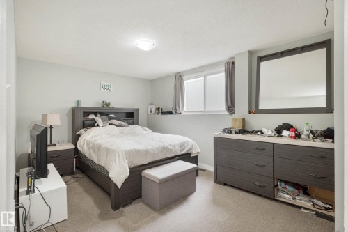 11828 & 11830 45 Street Nw, Edmonton, AB 