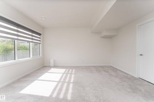 4659 175 Avenue Nw, Edmonton, AB 