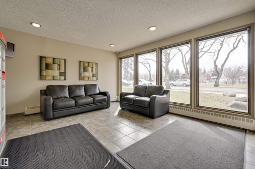 #402 11019 107 St Nw, Edmonton, AB 