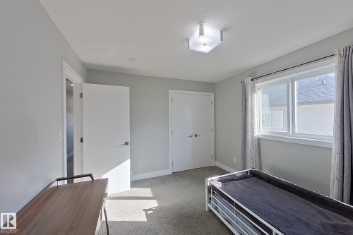 1304 165 Street Sw, Edmonton, AB 