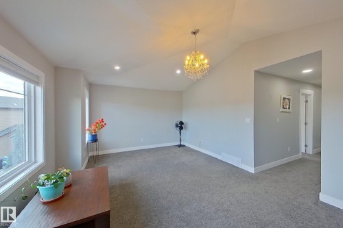 1304 165 Street Sw, Edmonton, AB 
