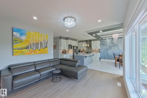1304 165 Street Sw, Edmonton, AB 