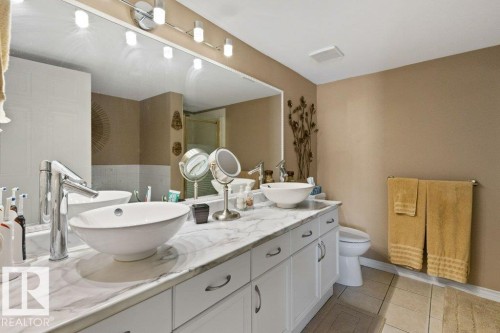 #307 3 Perron St, St. Albert, AB - Indoor Photo Showing Bathroom