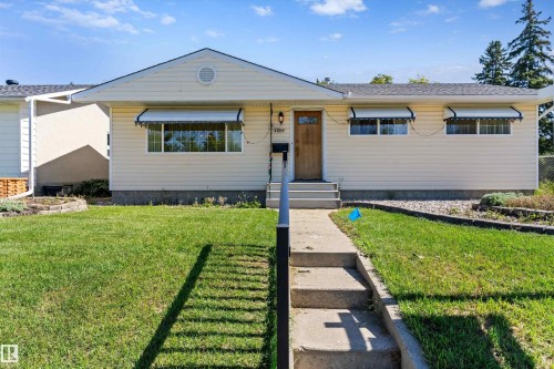 9807 165 Street Nw, Edmonton, AB 