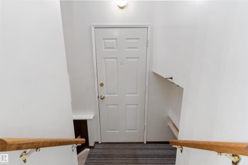 9807 165 Street Nw, Edmonton, AB 