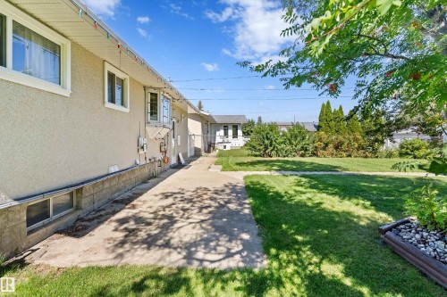9807 165 Street Nw, Edmonton, AB 