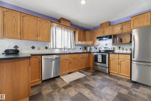 5914 52 Street, Vegreville, AB 