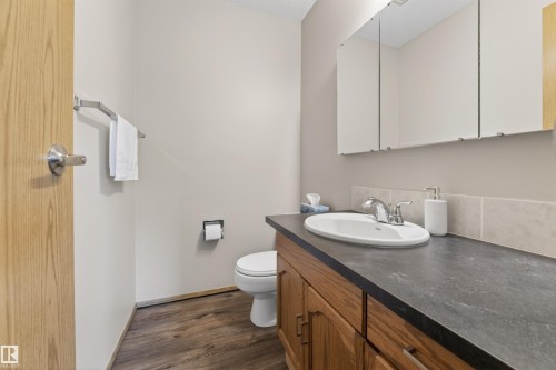 5914 52 Street, Vegreville, AB 