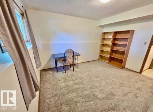 5914 52 Street, Vegreville, AB 