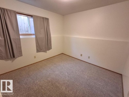5914 52 Street, Vegreville, AB 