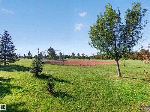 21315 58 Avenue Nw, Edmonton, AB 