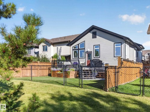 21315 58 Avenue Nw, Edmonton, AB 