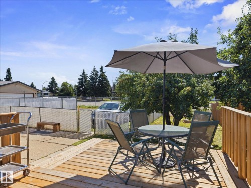 7411 141 Avenue Nw, Edmonton, AB 