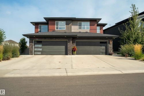 9104 Pear Drive Sw, Edmonton, AB 