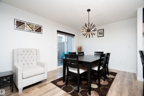 9104 Pear Drive Sw, Edmonton, AB 