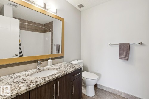 #421 10523 123 St Nw, Edmonton, AB - Indoor Photo Showing Bathroom
