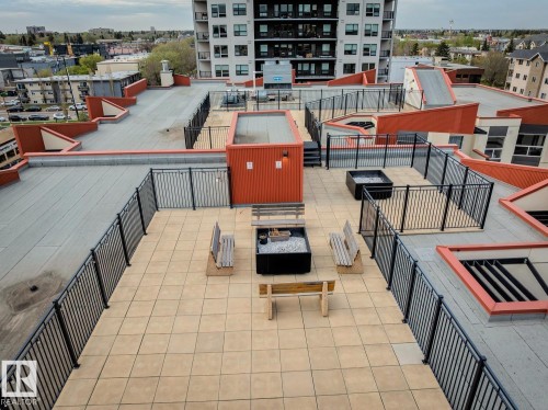 #421 10523 123 St Nw, Edmonton, AB - Outdoor