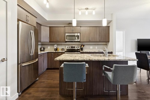 #421 10523 123 St Nw, Edmonton, AB - Indoor Photo Showing Kitchen With Upgraded Kitchen