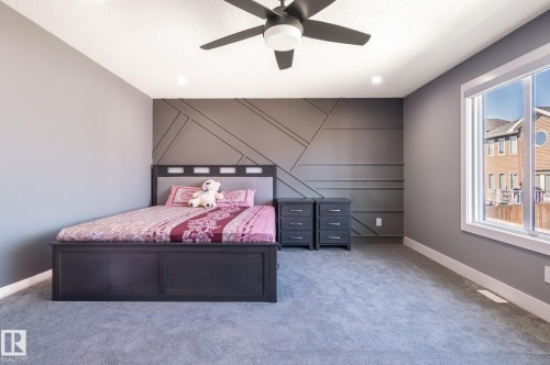 3711 Hummingbird Way Nw, Edmonton, AB 