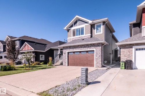 3711 Hummingbird Way Nw, Edmonton, AB 