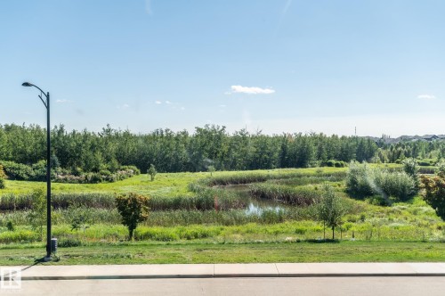 3711 Hummingbird Way Nw, Edmonton, AB 