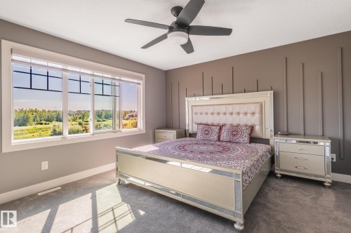 3711 Hummingbird Way Nw, Edmonton, AB 