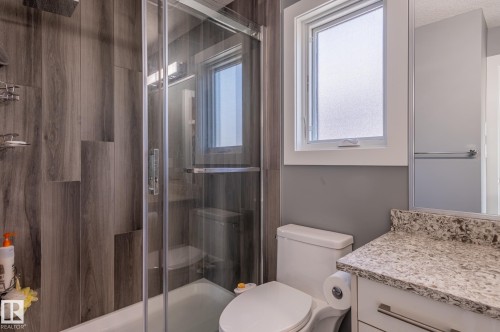 3711 Hummingbird Way Nw, Edmonton, AB 