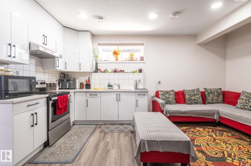 3711 Hummingbird Way Nw, Edmonton, AB 