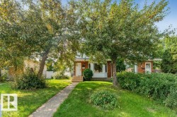 632 KNOTTWOOD Road NW  Edmonton, AB T6K 1W8