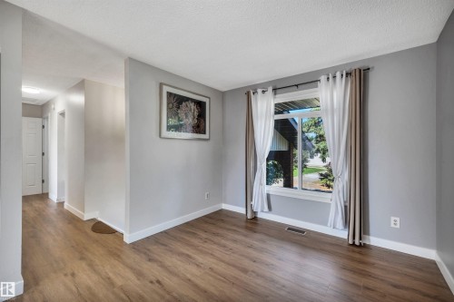 10856 173 Avenue Nw, Edmonton, AB 
