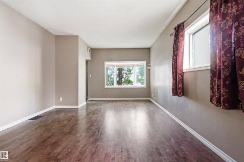11243 125 Street Nw, Edmonton, AB 