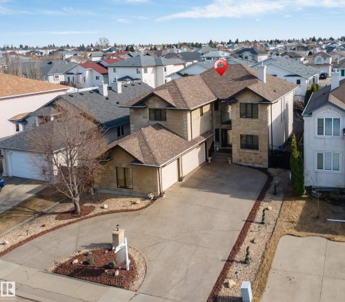 8715 160A Avenue Nw, Edmonton, AB - Outdoor