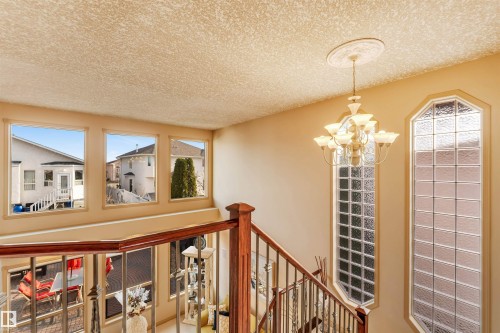 8715 160A Avenue Nw, Edmonton, AB - Indoor Photo Showing Other Room