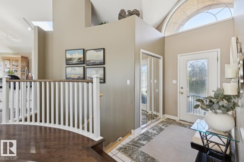 #8 11809 9B Av Nw, Edmonton, AB 